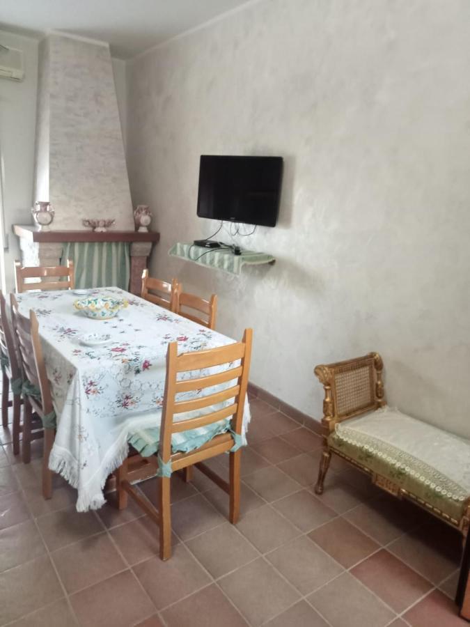 Domus Iris Apartment Реалмонте Екстериор снимка